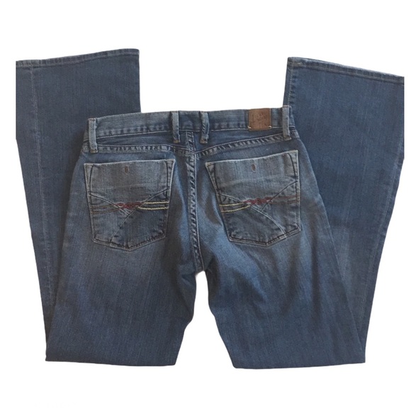 Lucky Brand Light Wash Woman’s Jeans Size 2/26 - Picture 2 of 15